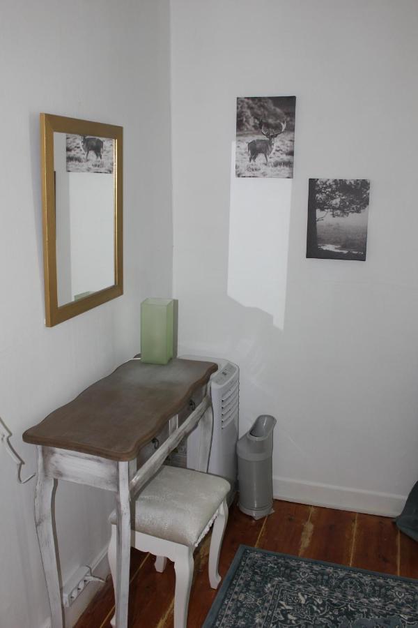 La Charentaise Des Lilas Saint-Léger Extérieur photo